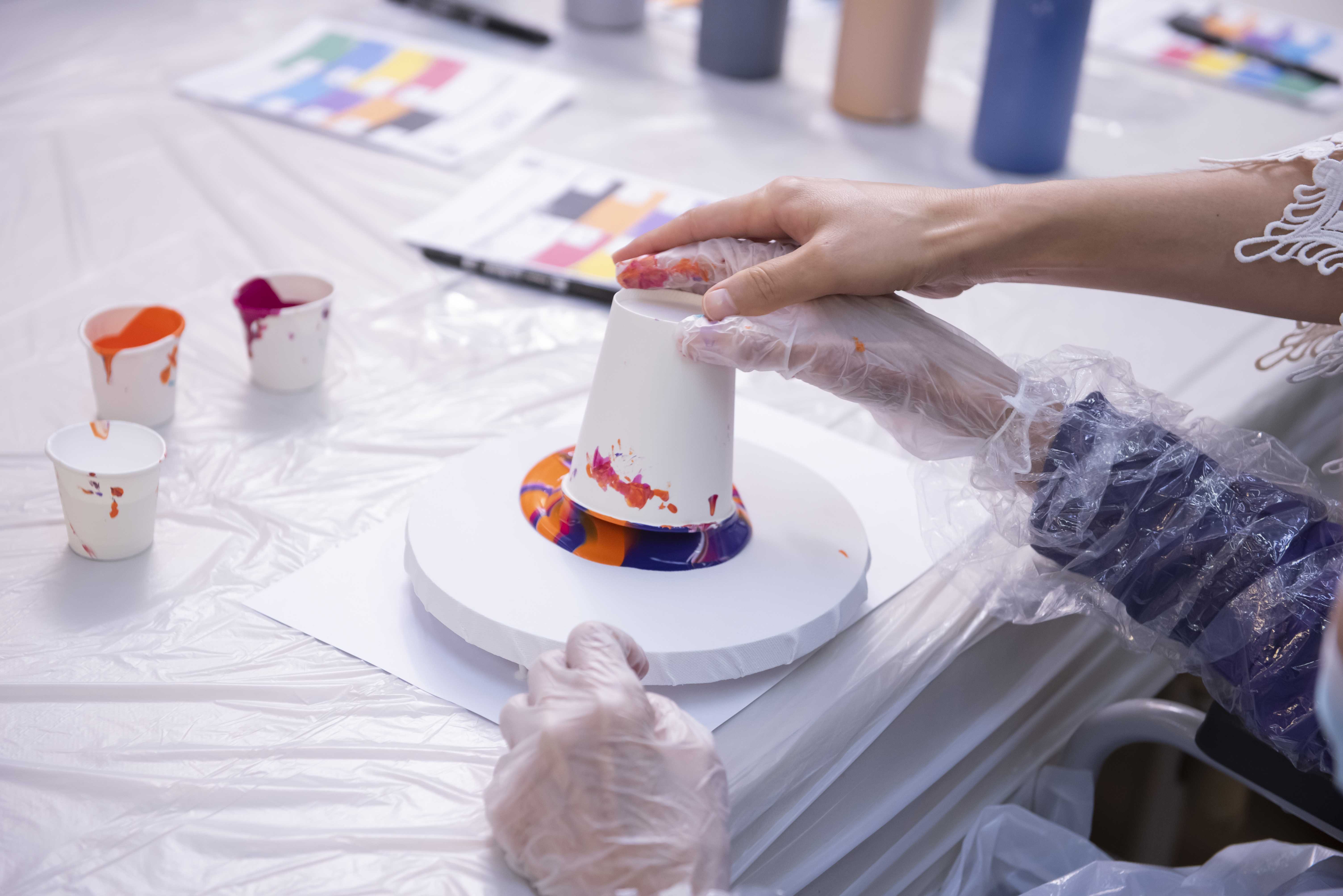 社區及義工服務 - 流體畫