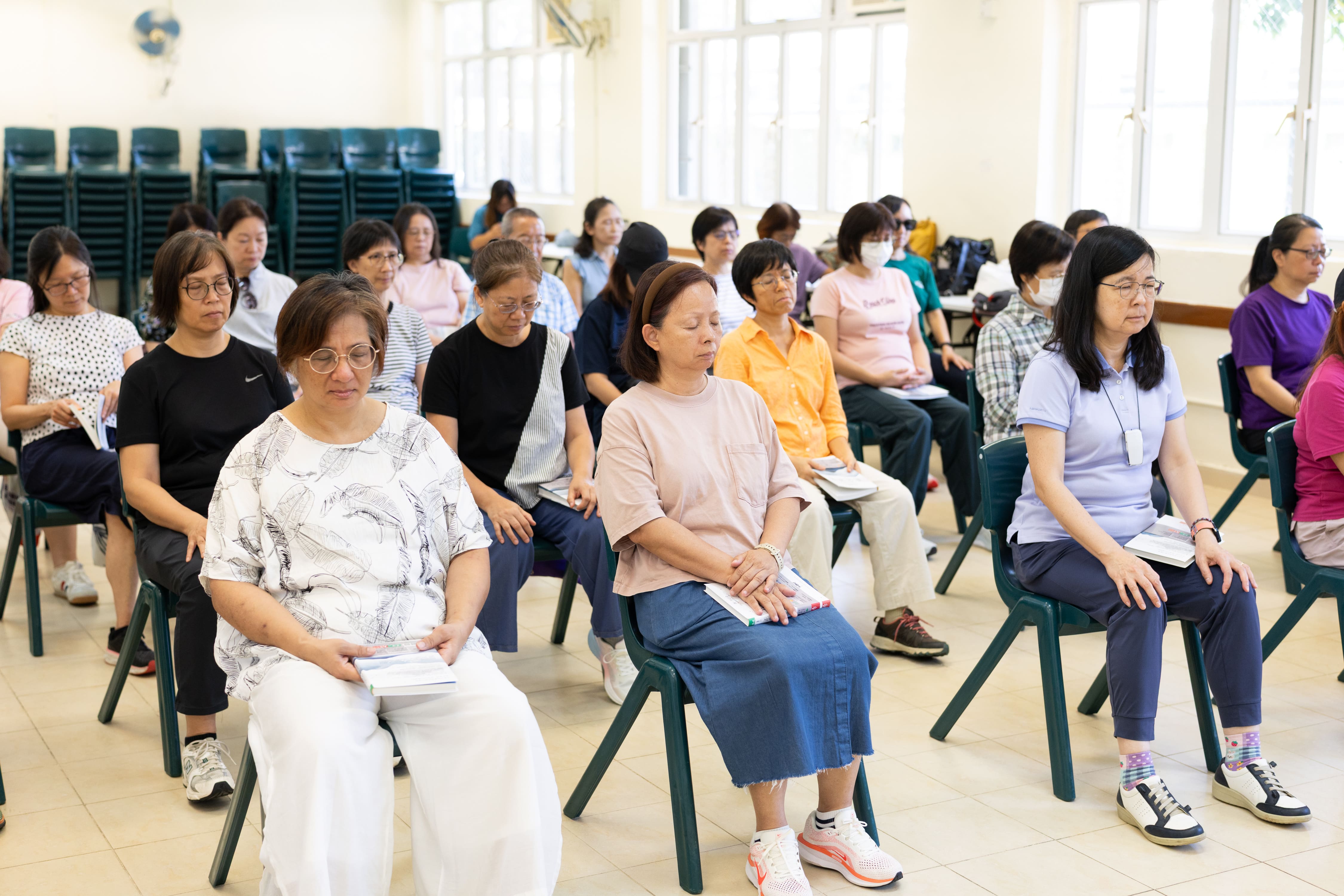 靜觀星期五Mindful Friday - 靜觀讀書會